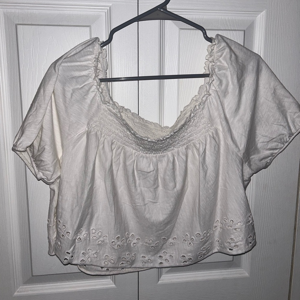 American Eagle Crop Top